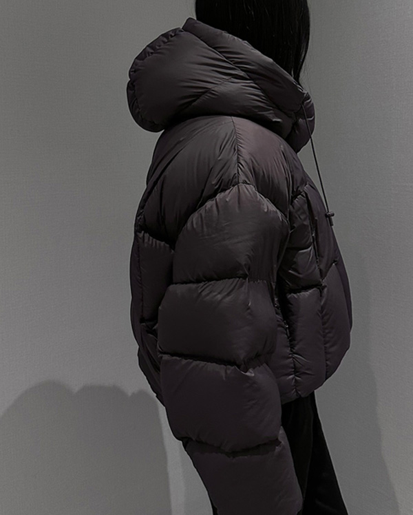 엠버 후드 하이넥 패딩