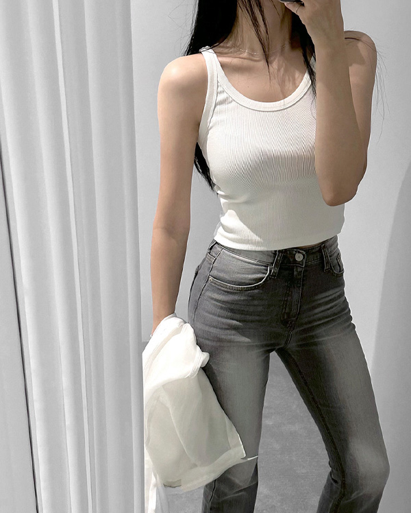 달리 크롭 나시