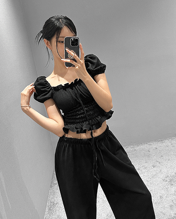 스모크 퍼프 크롭 블라우스