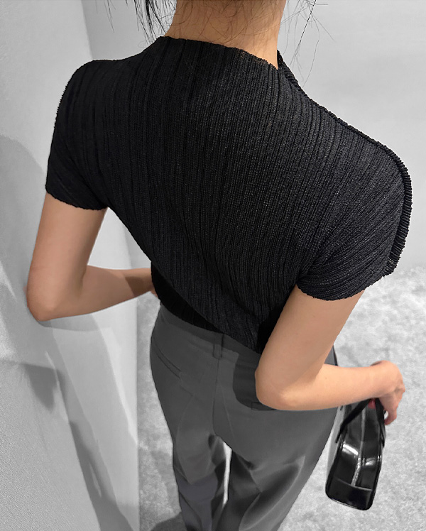 트리에 플리츠 티셔츠